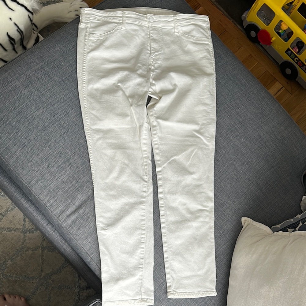 H&M Women's Cream Skinny Jeans